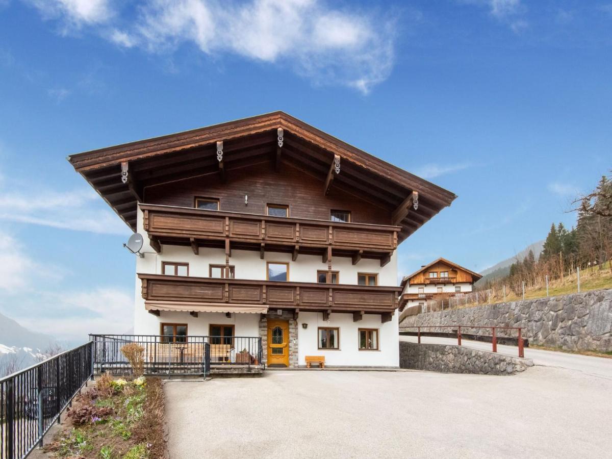 Farmhouse With Views Over The Zillertal Grosshartberg Eksteriør billede